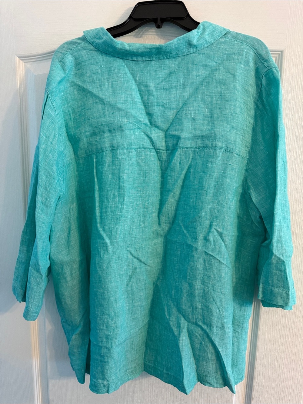 Tahari Turquoise V-Neck Linen Button-Trim Tunic - Picture 5 of 5
